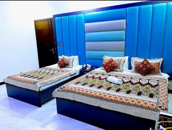 Galaxy Inn Karachi image 9