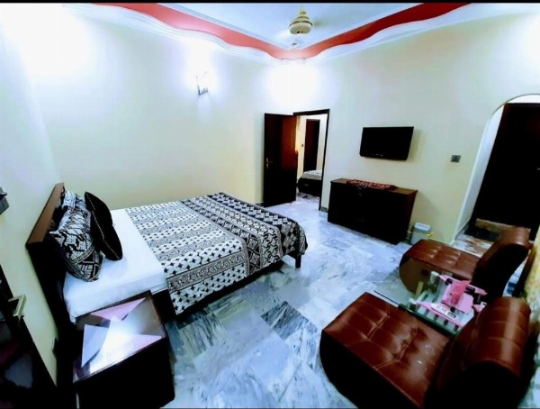 Galaxy Inn Karachi image 29
